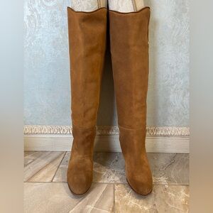Guess suede heeled boots size 9